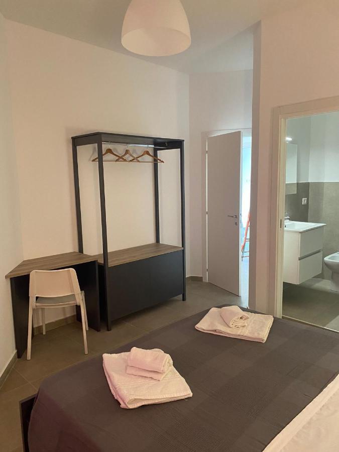 Aeroporto Katane Rooms Catánia Buitenkant foto