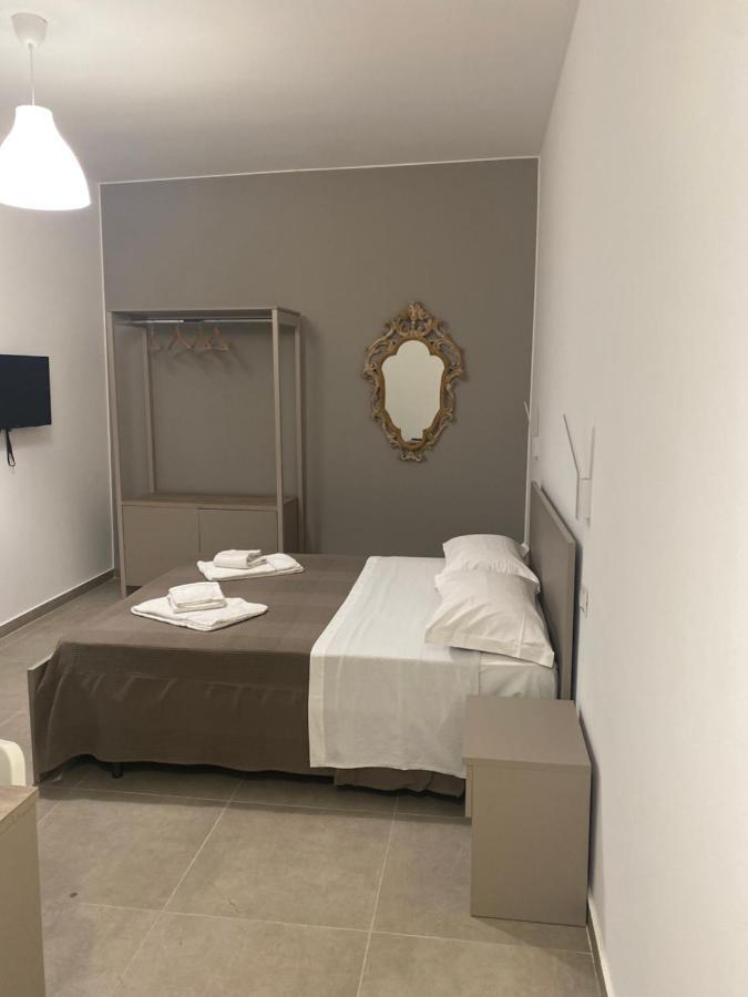 Aeroporto Katane Rooms Catánia Buitenkant foto